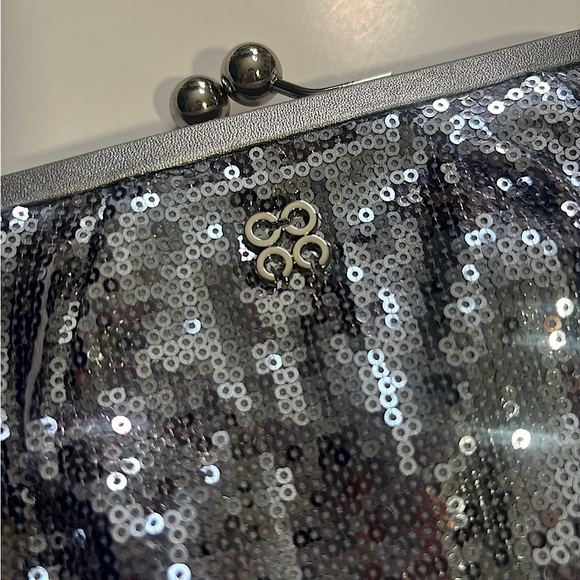 COACH Silver Sequin Wristlet with lavender interior Stunning shine! - Picture 9 of 10